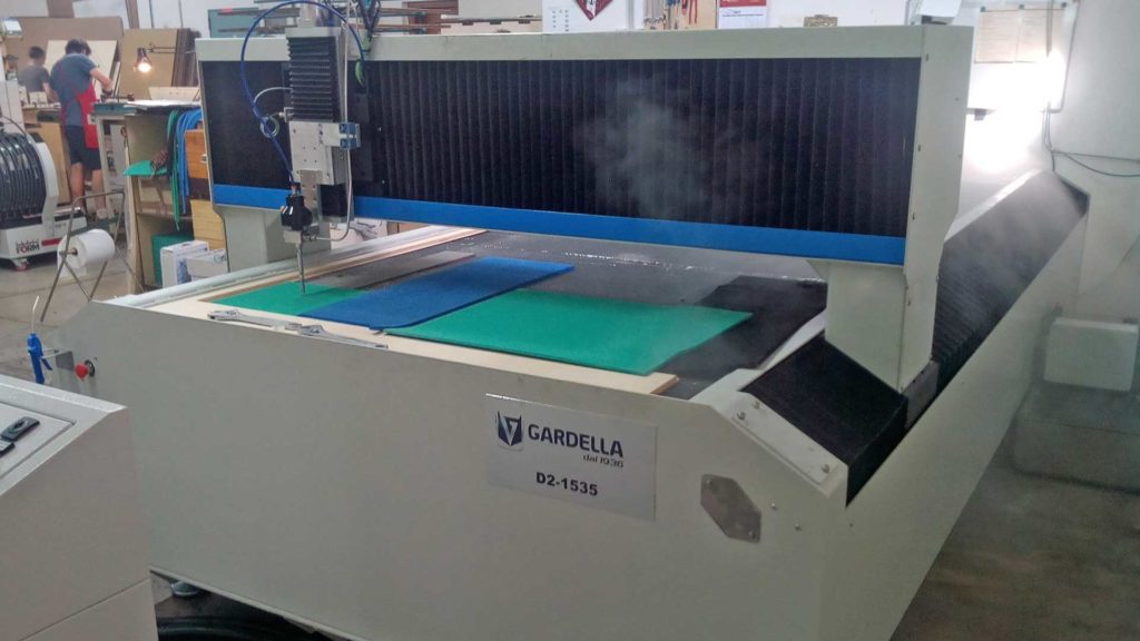 Gardella srl - Cutting Systems - D4 1535